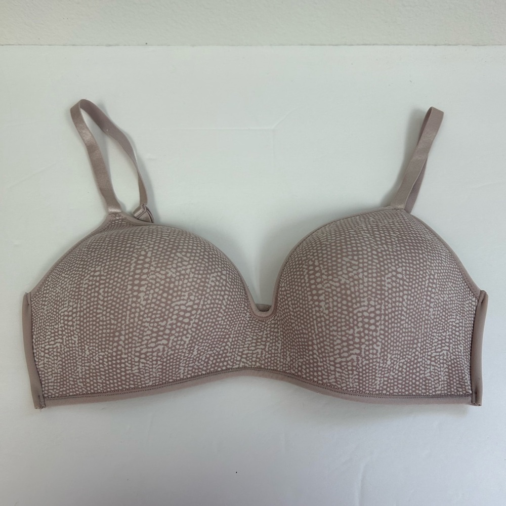Maidenform 36C 052270 Padded Wireless Bra Full Coverage